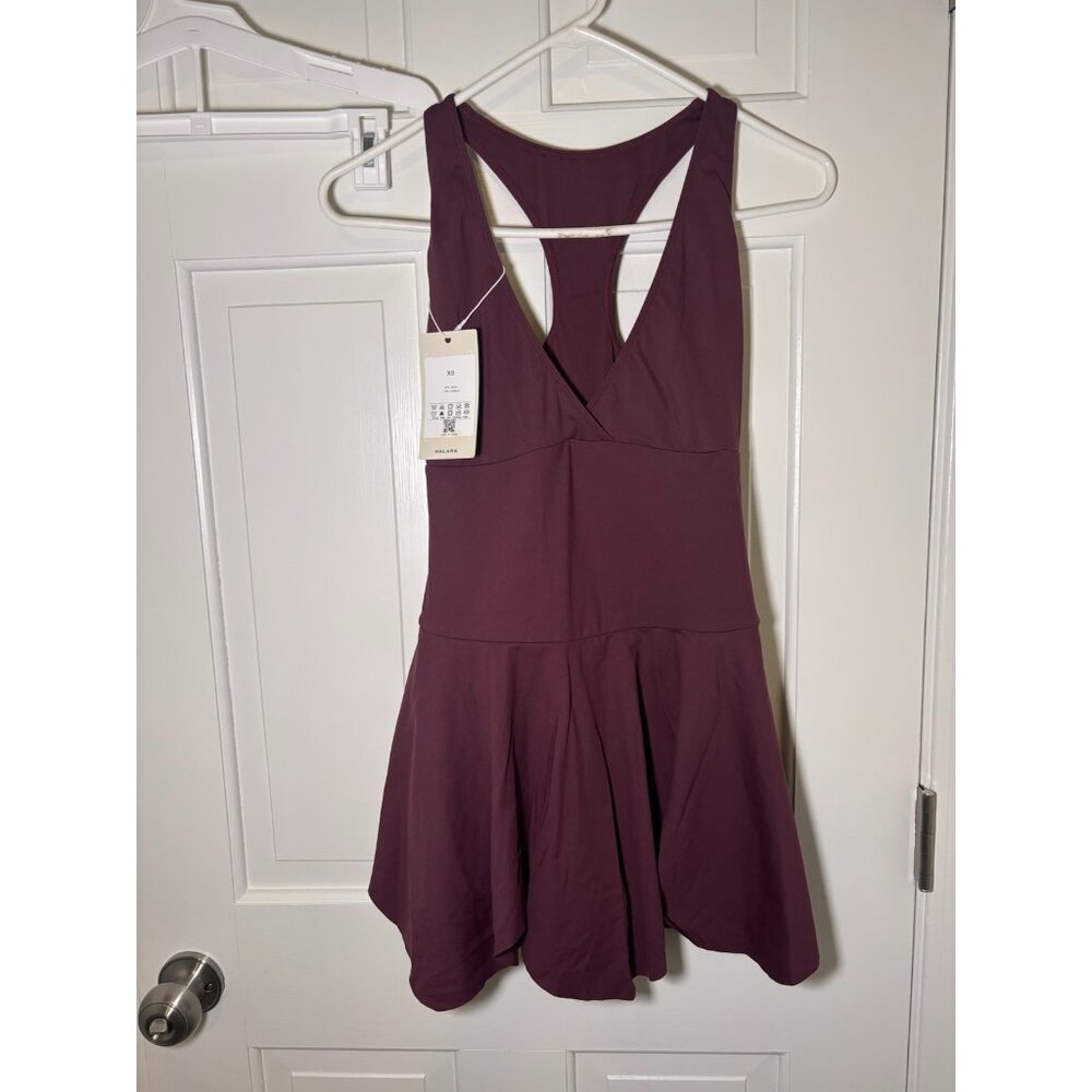 Halara XS Maroon Racerback Flared Pleated Tennis Dress